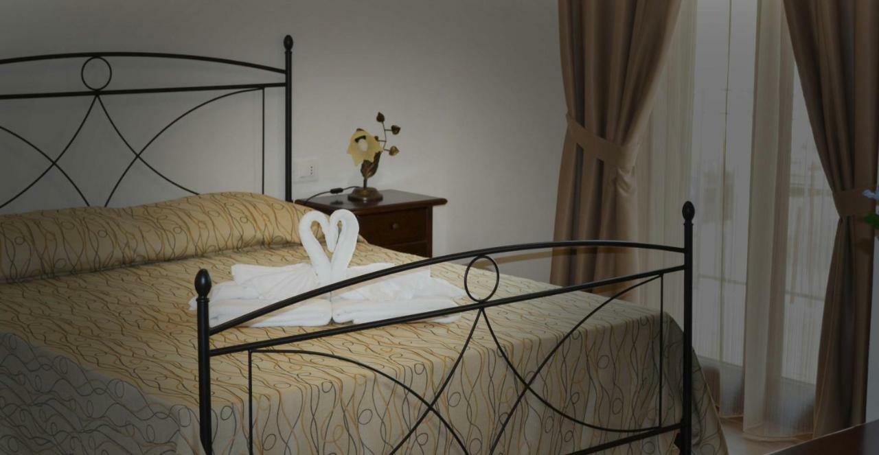 B&B Castiglione 쿠스토나치 외부 사진