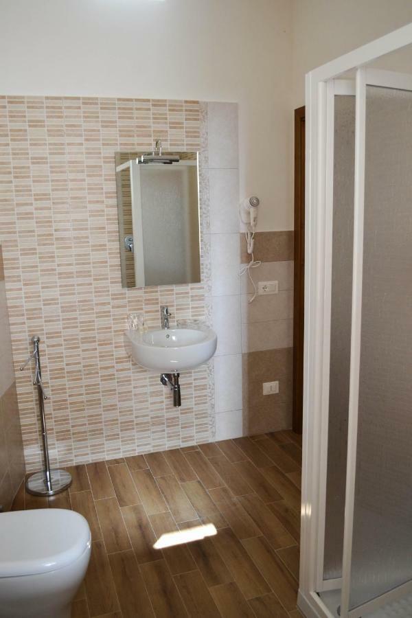 B&B Castiglione 쿠스토나치 외부 사진