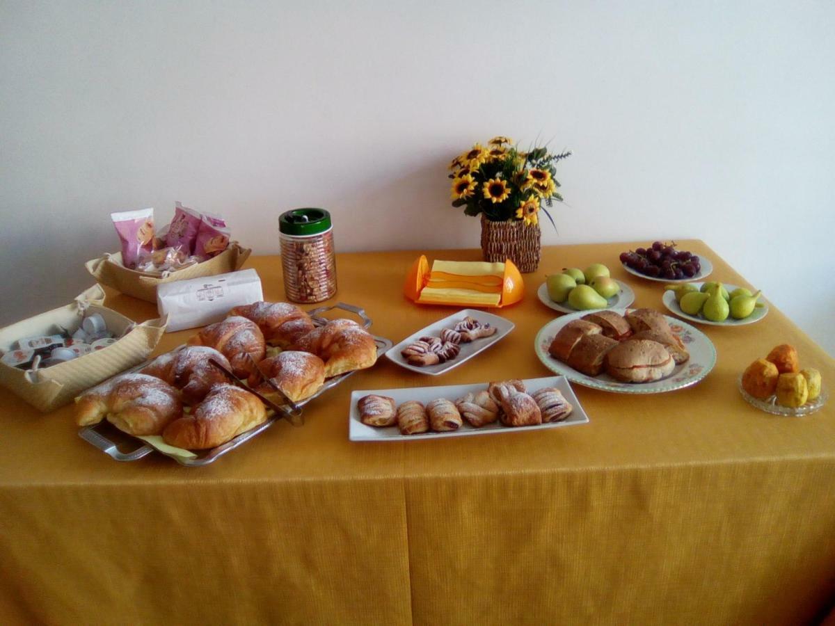 B&B Castiglione 쿠스토나치 외부 사진